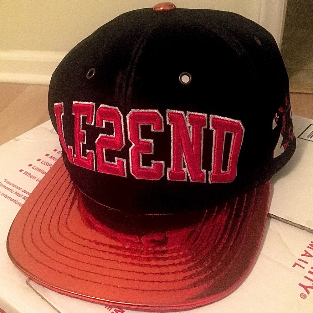 Legend Snapback